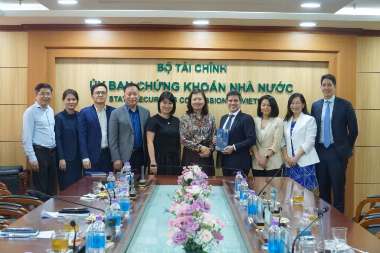 FTSE Russell đồng hành phát triển sản phẩm mới, mở rộng cơ hội thu hút vốn cho thị trường chứng khoán Việt Nam