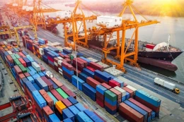 Cán cân thương mại hàng hóa trong các tháng gần đây có xu hướng tích cực (ảnh: Internet)