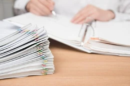 Có phải tổ chức đấu thầu các dịch vụ thuê lại?
