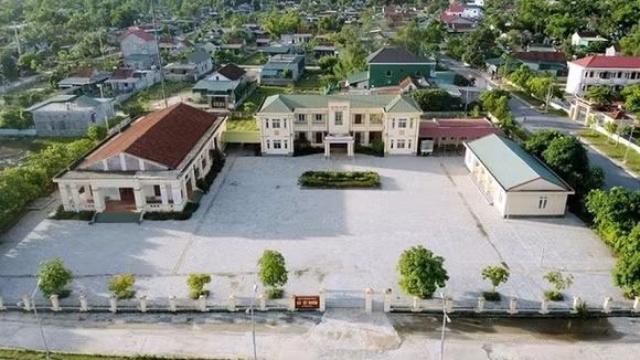 Việc khai thác nhà, đất dôi dư được cho phép thực hiện ngay cả khi chưa hoàn tất giấy chứng nhận quyền sử dụng đất hoặc hồ sơ pháp lý còn thiếu, thất lạc