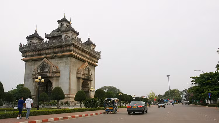 Tổng Bí thư Nguyễn Phú Trọng sẽ thăm hữu nghị chính thức nước Cộng hòa Dân chủ Nhân dân Lào từ ngày 24 - 26/11/2016 Ảnh: Tường Lâm