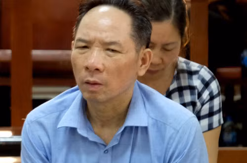 Bị cáo Phan Minh Nguyệt tại tòa sơ thẩm.