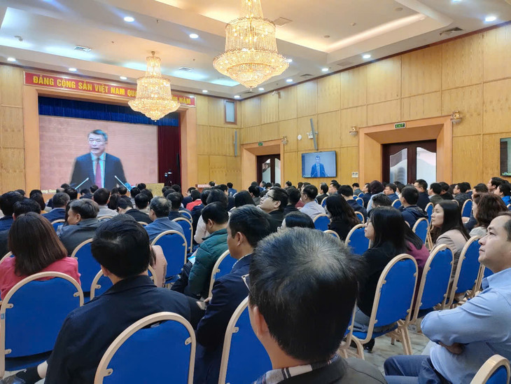 Đảng ủy Bộ KH&amp;ĐT nghe Bí thư Trung ương Đảng, Trưởng ban Tổ chức Trung ương Lê Minh Hưng tổng kết thực hiện Nghị quyết 18-NQ/TW. Ảnh: Bích Thảo