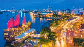 Giá trị của chính sách, nghị quyết phải được kiểm nghiệm bằng chất lượng tăng trưởng, bằng việc cải thiện đời sống cho nhân dân. Ảnh: Giang Sơn Đông