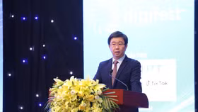 Thứ trưởng Bộ Khoa học và Công nghệ Bùi Hoàng Phương phát biểu tại Diễn đàn Quốc gia Số Việt Nam 2026 - Ảnh: VGP/TG