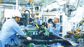 S&P Global: "Sức khỏe" ngành sản xuất Việt Nam được duy trì trong tháng 6