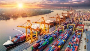 [Infographic] 10 tháng, cả nước xuất siêu 23,31 tỷ USD