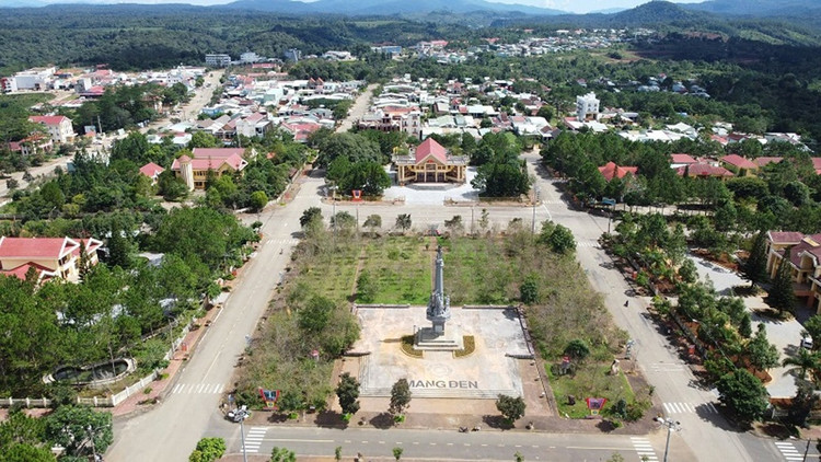 3 dự án vừa được Sở Tài chính Quảng Ngãi công bố danh mục ngày 25/8/2025 gồm Khu đô thị số 1, Khu đô thị số 4 và Khu đô thị số 5 đều nằm trên địa bàn xã Măng Đen. Ảnh minh họa