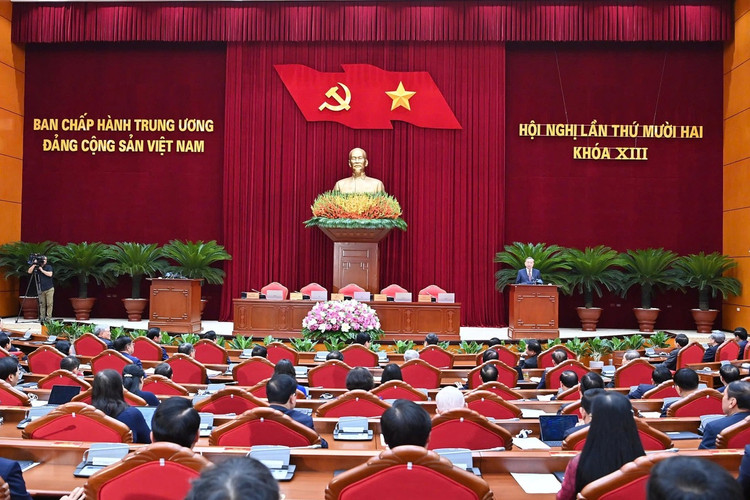 Quang cảnh phiên bế mạc Hội nghị lần thứ mười hai Ban Chấp hành Trung ương Đảng khóa XIII.