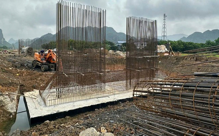 Thủ tướng thành lập 8 tổ công tác tháo gỡ vướng mắc, thúc đẩy tăng trưởng và giải ngân đầu tư công
