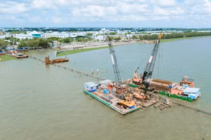 Việc xử lý các trường hợp vi phạm hợp đồng và triển khai các cơ chế bảo đảm thực hiện hợp đồng được xem là một phần trong nỗ lực lập lại kỷ cương, bảo đảm tiến độ và hiệu quả đầu tư của Dự án cầu An Biên - Rạch Giá. Ảnh: Ngọc Tuấn