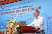 Ông Bùi Trung Kiên - Phó Tổng giám đốc EVNHCMC phát biểu khai mạc chương trình