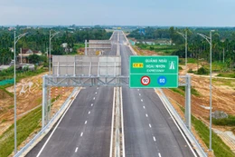 Cao tốc Quảng Ngãi - Hoài Nhơn hoàn thiện công tác vận hành, sẵn sàng phục vụ người dân về quê ăn Tết 2026 ảnh: ĐC