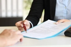 Nhà thầu không thực hiện nghĩa vụ hợp đồng, xử lý thế nào?