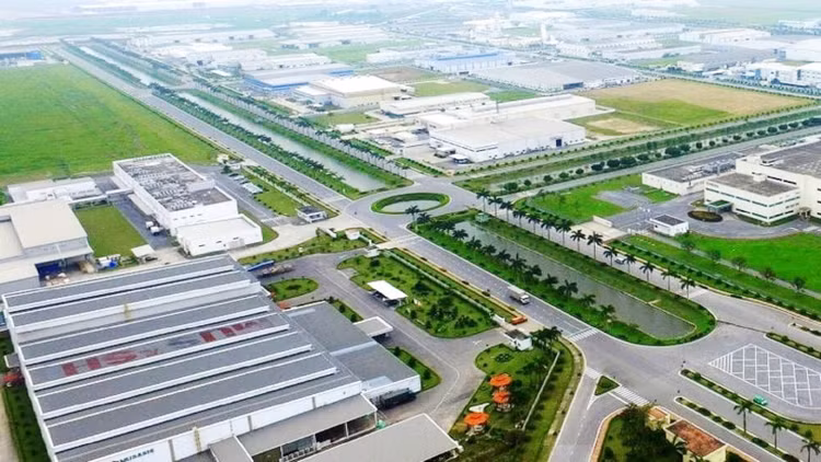 Hà Nội hiện có 10 khu công nghiệp đã đi vào hoạt động với tổng diện tích 1.348 ha, tỷ lệ lấp đầy gần 100%