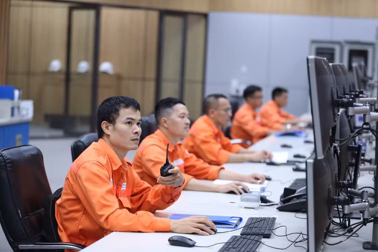 Đến 31/3/2024 Nhiệt điện Hải Phòng đạt 1.816 tỷ kWh