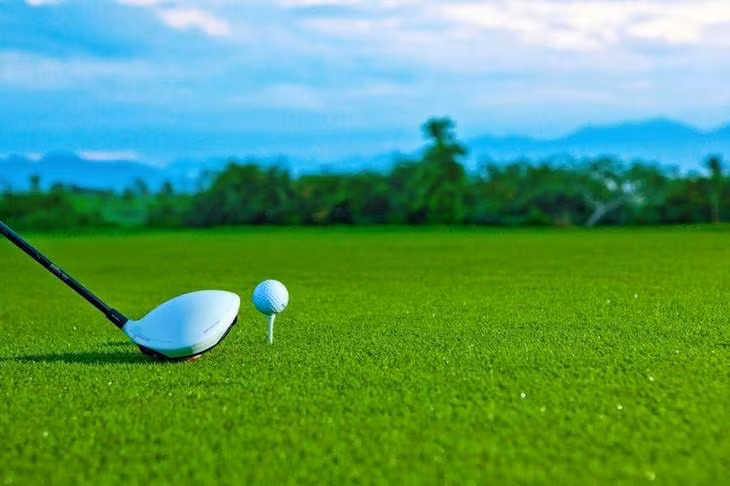 Hà Nội mở lại sân tập golf, sân golf và hoạt động thể thao ngoài trời từ 0h ngày 26/6