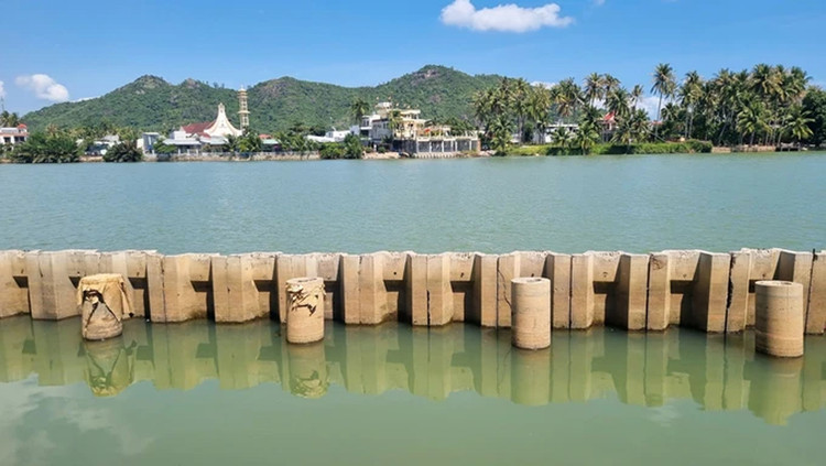 Dự án kè sông Cái Nha Trang 