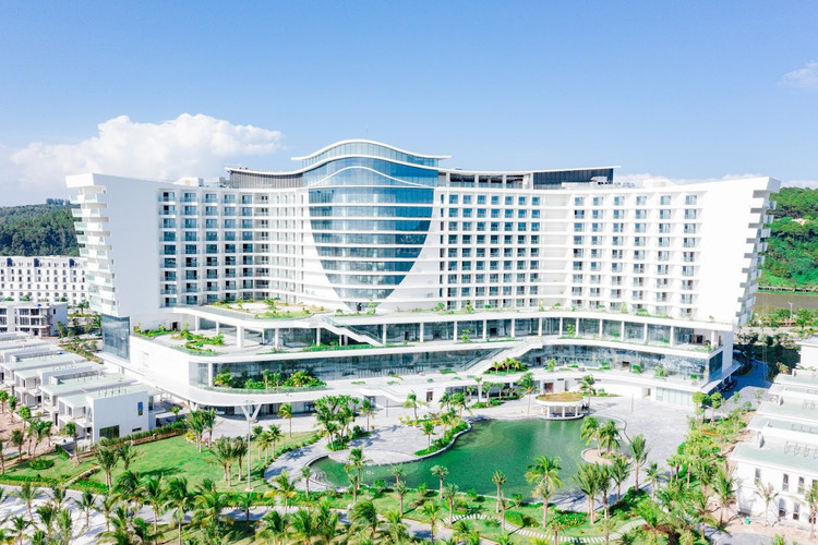 Chủ Khu Du lịch Quốc tế Đồi Rồng huy động 1.914,1 tỷ đồng trái phiếu