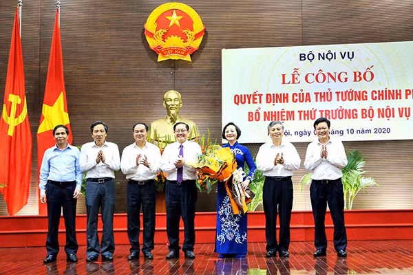 Bộ Nội vụ vượt một thứ trưởng là do yêu cầu của công tác cán bộ