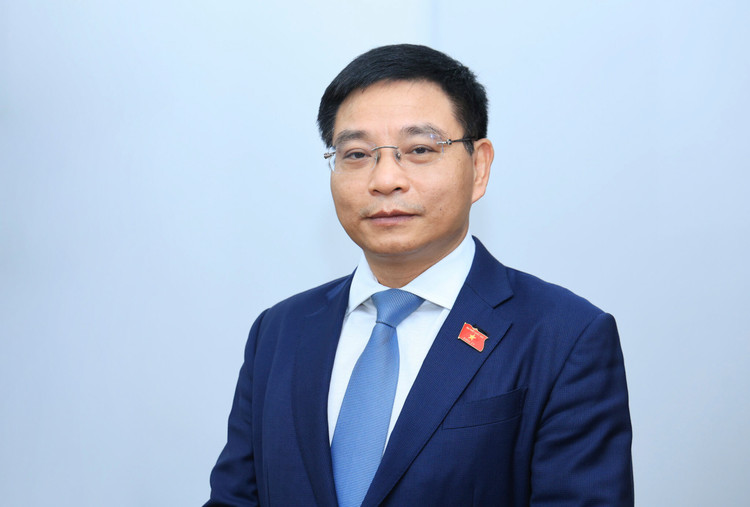 Bộ trưởng Bộ Tài chính Nguyễn Văn Thắng