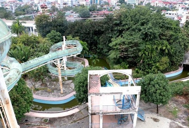 Công viên Tuổi trẻ Thủ đô có nhiều hạng mục bỏ hoang gây lãng phí. Ảnh: CAND