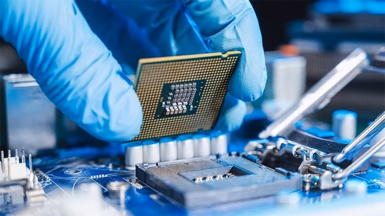 Thủ tướng Phạm Minh Chính đã ký Quyết định thành lập Ban Chỉ đạo quốc gia về phát triển ngành công nghiệp bán dẫn