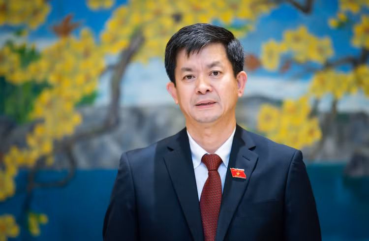 Ủy viên Thường vụ Quốc hội, Tổng Thư ký Quốc hội Lê Quang Tùng thôi giữ chức vụ Trưởng Đoàn ĐBQH khóa XV tỉnh Quảng Trị