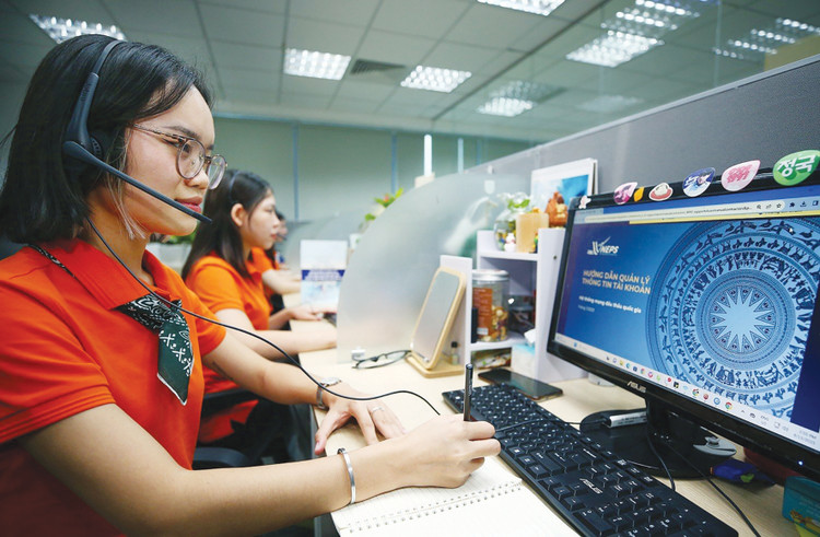 Hệ thống đấu thầu Việt Nam đã có khuôn khổ pháp lý và quy định hướng dẫn minh bạch, có tổ chức. Ảnh: Lê Tiên