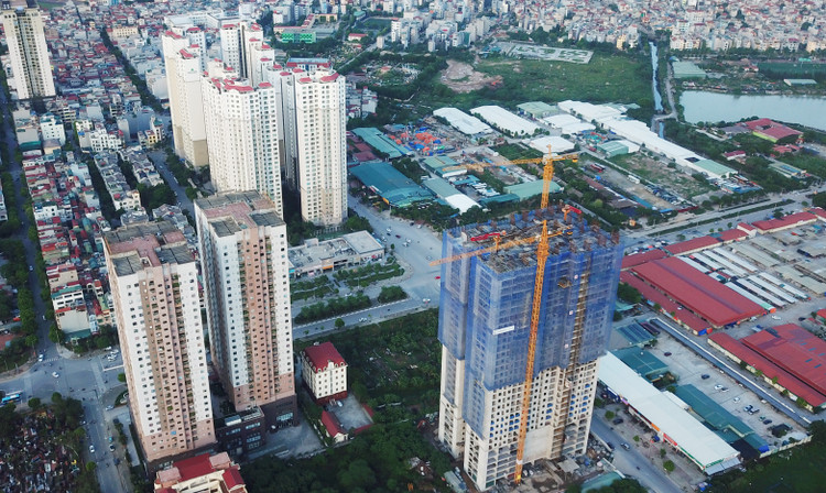 Các chủ đầu tư mong muốn ngân hàng có cách nhìn, đánh giá cụ thể hơn về tính khả thi của từng dự án bất động sản để cấp vốn tín dụng. Ảnh: Tiên Giang