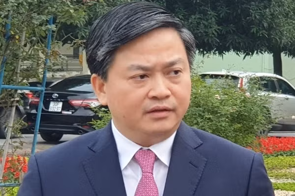 Ông Lê Đức Thọ, Ủy viên Trung ương Đảng, Bí thư Tỉnh ủy Bến Tre