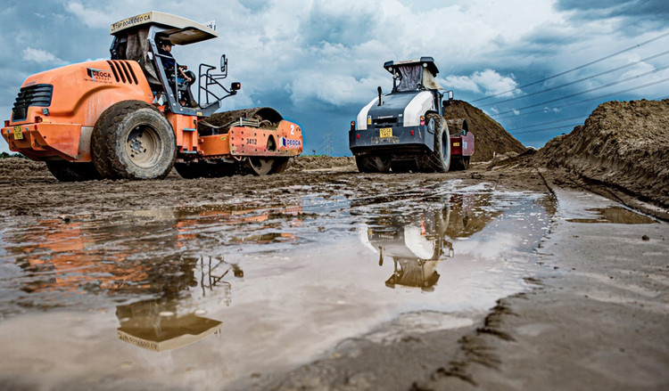 Thi công cao tốc Mỹ Thuận - Cần Thơ