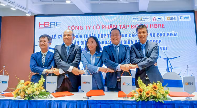 Liên danh các nhà bảo hiểm ký kết thỏa thuận hợp tác cùng Tập đoàn HBRE (Ảnh: N.Lan)