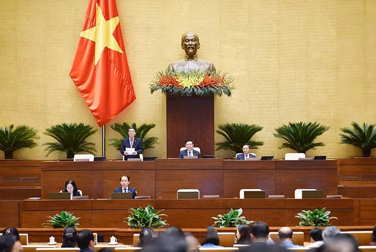 Ngày 14/11, Quốc hội biểu quyết thông qua Luật Thanh tra (sửa đổi), Luật Dầu khí (sửa đổi) và Luật Phòng, chống bạo lực gia đình (sửa đổi).