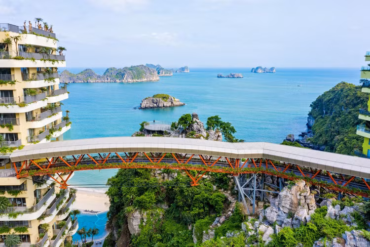 Bong bóng du lịch: Tia sáng cho ngành du lịch Việt Nam cuối 2021