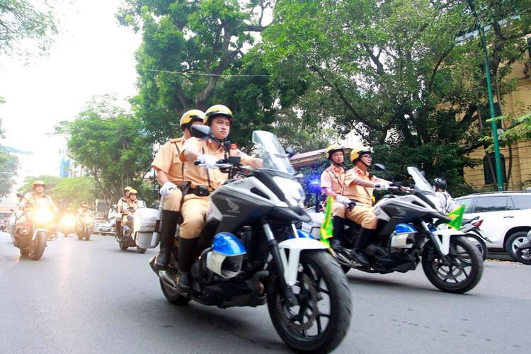Lực lượng Cảnh sát giao thông tăng cường tuần tra, kiểm soát, xử lý vi phạm, bảo đảm trật tự an toàn giao thông