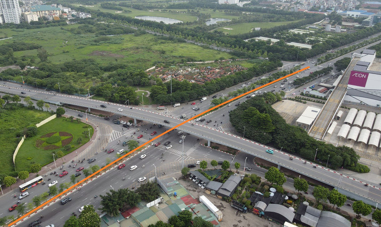 Cận cảnh nút giao Cổ Linh - đường dẫn cầu Vĩnh Tuy 