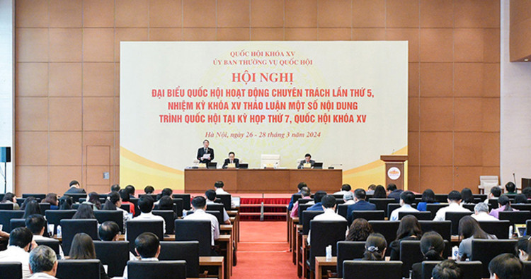 Quang cảnh Hội nghị đại biểu Quốc hội hoạt động chuyên trách lần thứ 5