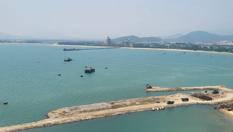 Khu vực quy hoạch đầu tư xây dựng Bến cảng Liên Chiểu và Dự án Khu du lịch nghỉ dưỡng Làng Vân