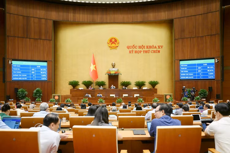 Quốc hội biểu quyết Nghị quyết của Quốc hội về việc thành lập Hội đồng bầu cử Quốc gia.