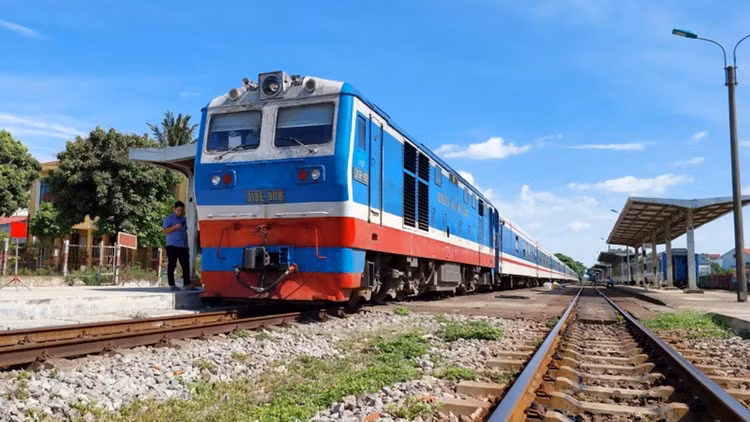 Tổng công ty Đường sắt thử nghiệm chạy tàu mới sau hợp nhất Quảng Trị và Quảng Bình. Ảnh minh họa
