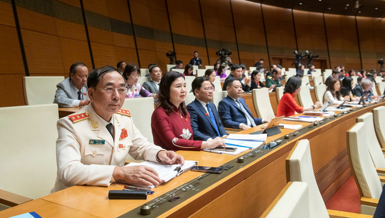 Tiếp tục chương trình làm việc Kỳ họp thứ 9, Quốc hội khóa XV, sáng 6/5/2025, Quốc hội họp toàn thể tại Hội trường