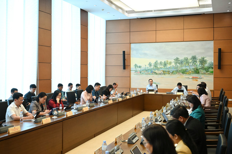 Ngày 8/5, Quốc hội thảo luận về 4 dự án luật