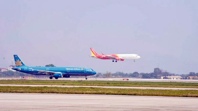 Nghiên cứu, bổ sung Cảng hàng không Măng Đen, Vân Phong vào Quy hoạch hệ thống cảng hàng không. Ảnh minh họa