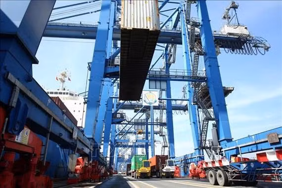 10 tháng năm 2021, kim ngạch xuất khẩu hàng hóa của Việt Nam ước tính đạt 267,93 tỷ USD. Ảnh chỉ mang tính minh họa. Nguồn Internet