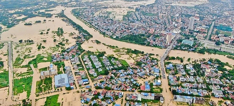 Thái Nguyên ngập sâu trong biển nước do ảnh hưởng của bão số 3