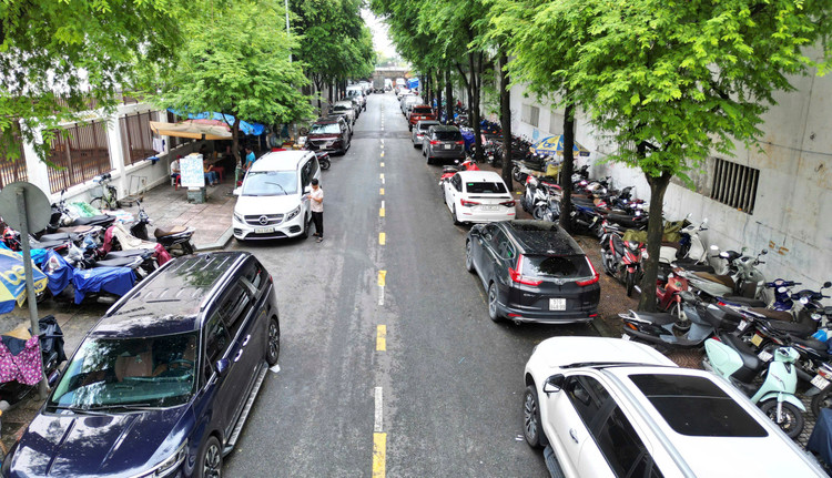 Công an TP.HCM đã phát hiện, xử lý 12.290 trường hợp xe ô tô dừng đỗ không đúng quy định