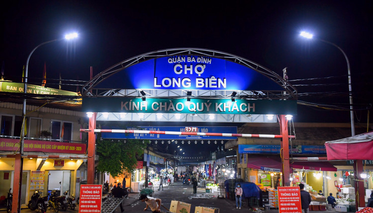 Nghiên cứu tái thiết chợ Long Biên giao thoa truyền thống và hiện đại