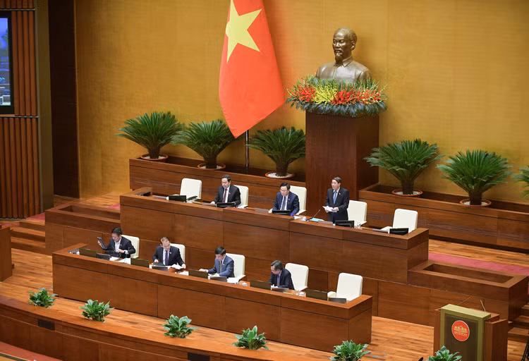 Phó Chủ tịch Quốc hội Nguyễn Đức Hải điều hành phiên họp ngày 26/3/2023