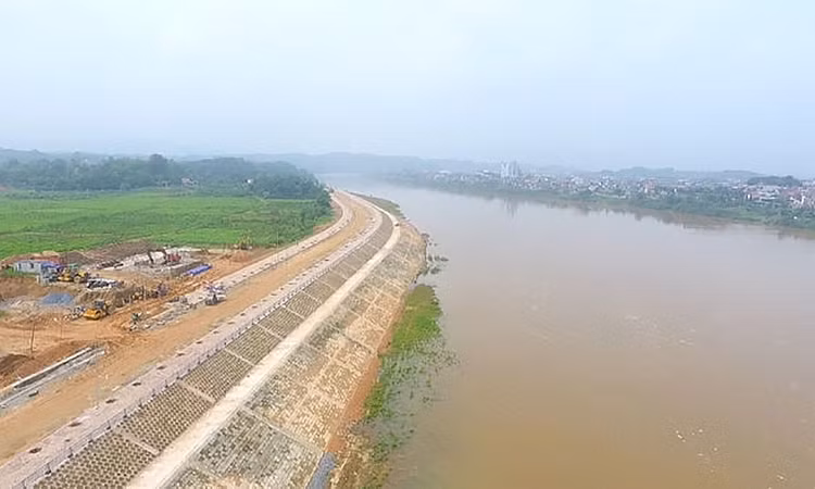 Gói thầu số 17 Bảo hiểm công trình thuộc Dự án Tu bổ đê điều năm 2023 đang trong thời gian thực hiện hợp đồng. Ảnh chỉ mang tính minh họa. Nguồn Internet